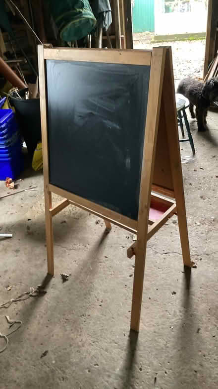 Photo of free children's blackboard easel (sidlesham) #1
