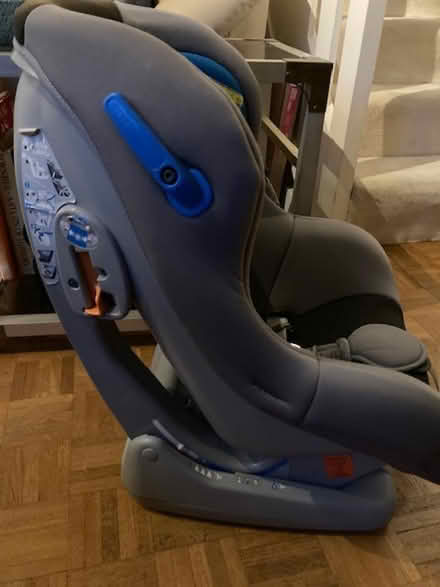 Photo of free Pamio child's car seat (Weybridge KT13) #2