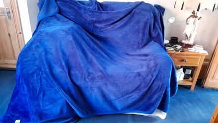 Photo of free Large Blue Fleece Throw (Seaton Delaval NE25) #1