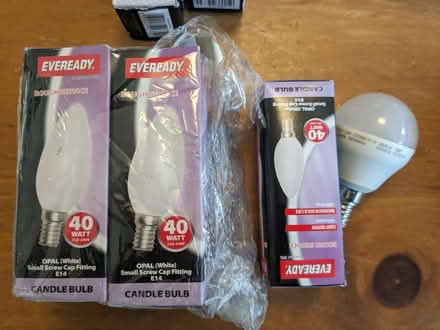 Photo of free Assorted bulbs (Barnehurst DA7) #2