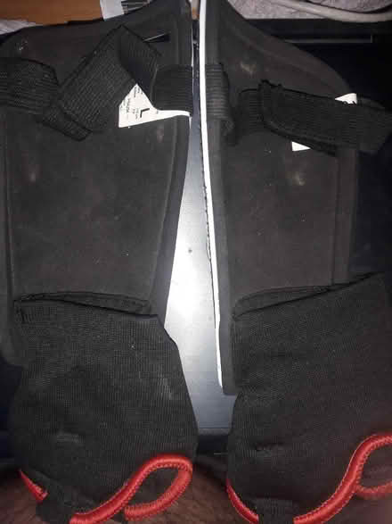 Photo of free Football shin guards (Large) (Popley RG24) #4