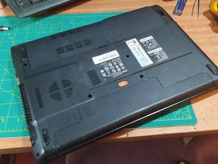 Photo of free Acer laptop for spares/repair (Fishponds BS16) #1