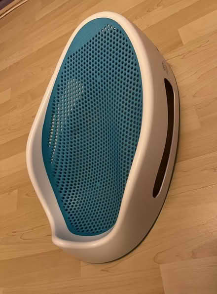 Photo of free Baby bath support (Shoreham BN43) #1
