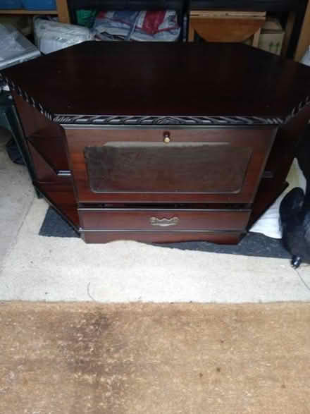 Photo of free tv unit (Waltham Abbey EN8) #1