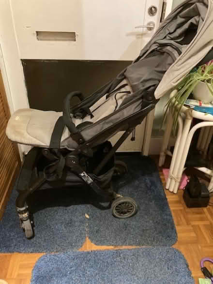Photo of free Joie push chair (Weybridge KT13) #2