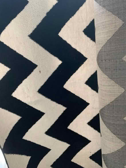 Photo of free Black & White Rug (Rickmansworth central WD3) #1