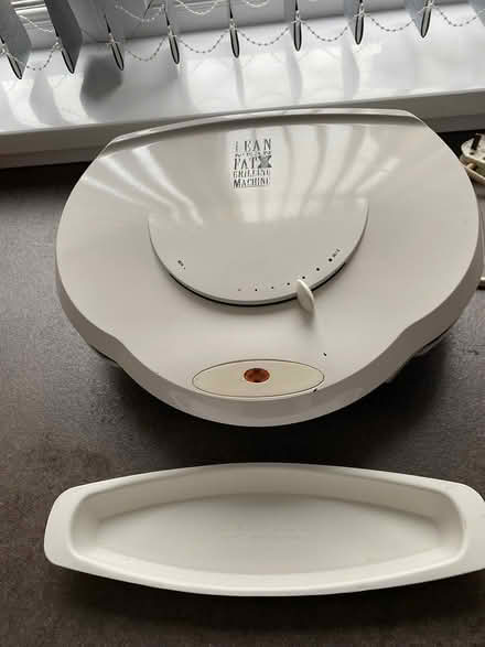 Photo of free Electric grill (M32 area Stretford) #1