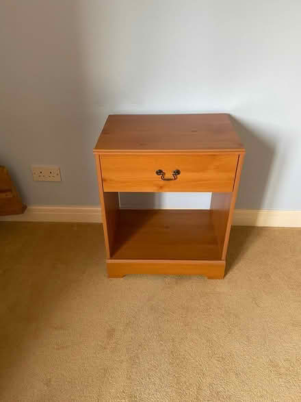 Photo of free Small unit with drawer (Heaton Moor Stockport SK4) #1