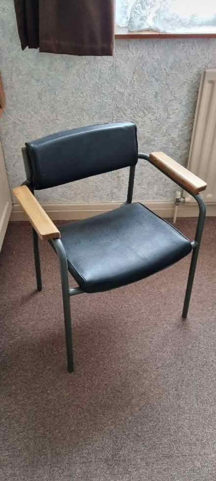 Photo of free Comfortable office type chair (Bromley BR2) #1