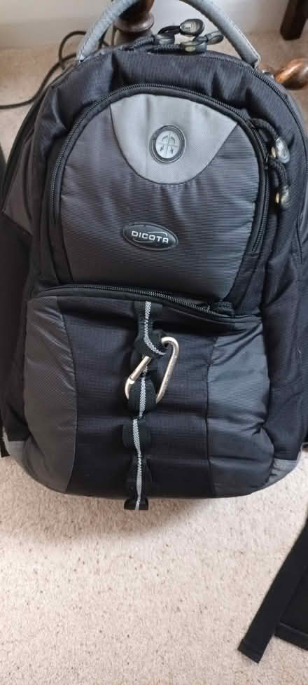 Photo of free Laptop bag to give away (Wallington) #2