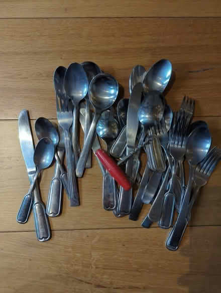 Photo of free Assorted cutlery (E9) #1