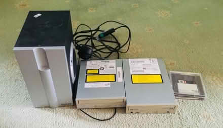 Photo of free Computer Stuff (DA4) #1