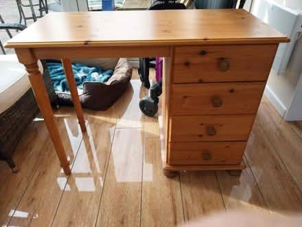 Photo of free Pine dressing table or desk (KGH area NN16) #3