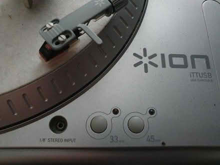 Photo of free USB turntable (Newfoundpool LE3) #1
