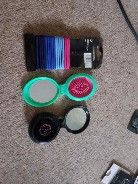 Photo of free Hair ties + foldable hair brushes (Tyberton, HR2) #1