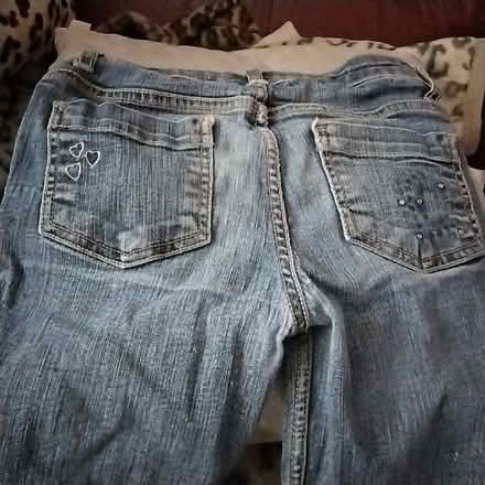 Photo of free girls pr jeans (Marton Bank FY3) #2