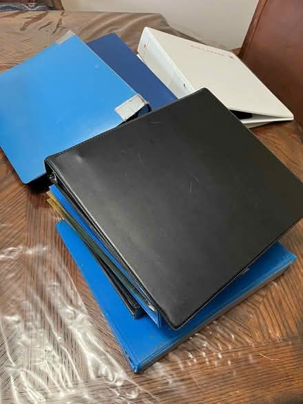 Photo of free Binders (Erin Mills Pkwy / Mississauga) #1