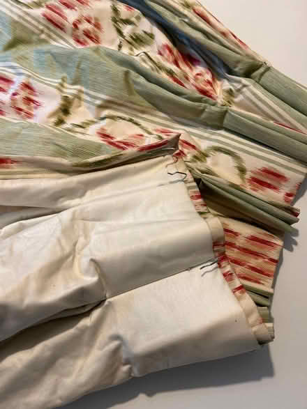 Photo of free Fitted curtains (Ivy Hatch TN15) #4