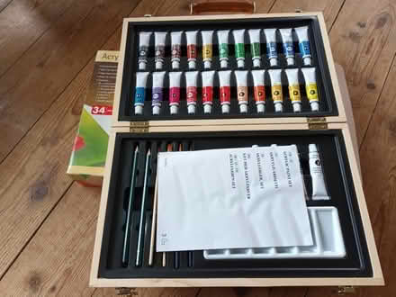 Photo of free Acrylic paints (Torrance G64) #2