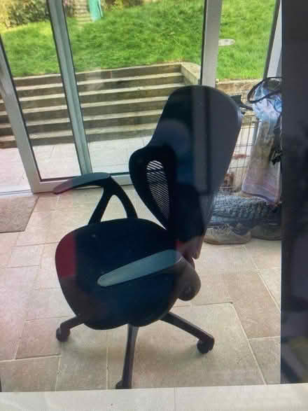 Photo of free Office chair (Uley) #1