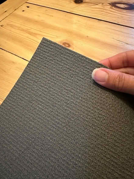 Photo of free Yoga mat - freshly laundered (Leytonstone E11) #2