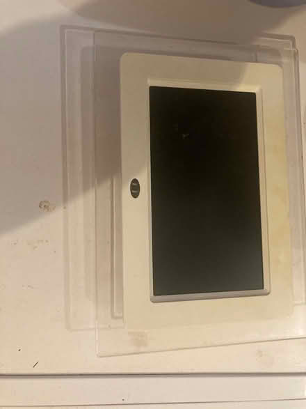 Photo of free Old digital photo frame (Greater leys OX4) #1