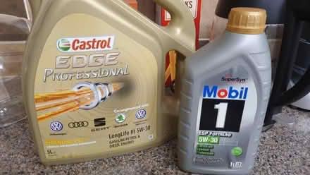 Photo of free Engine oil, 5W30 (Lower Earley RG6) #1