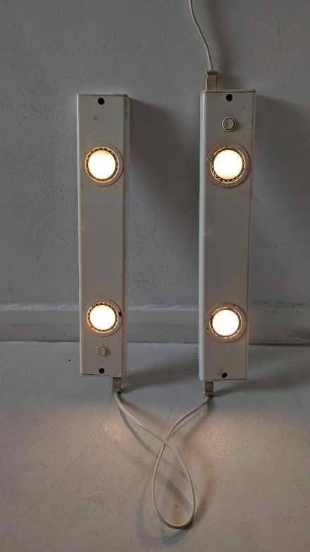 Photo of free Lights (DA7) #1