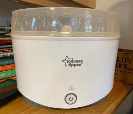 Photo of free Tommee Tippee Bottle Steriliser (Shepperton TW17) #1