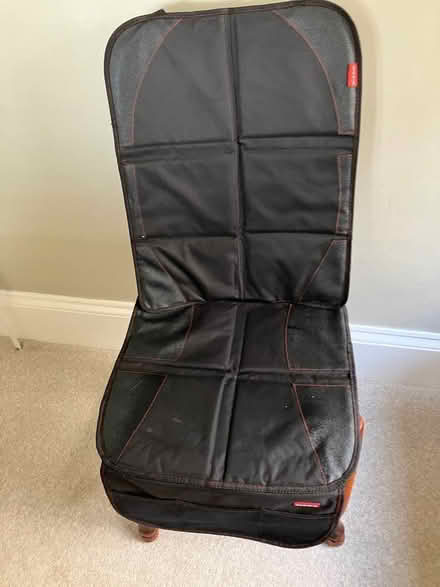 Photo of free Maxi Cosi Car Seat (Budleigh Salterton EX9) #1