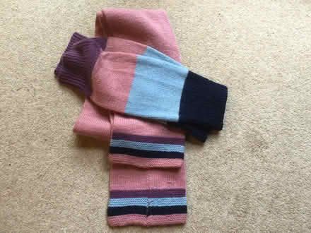 Photo of free scarf & leg warmers (Sandbach Heath CW11) #1