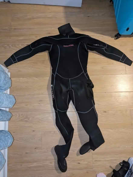 Photo of free SEAC womens scuba drysuit M (Hillingdon UB8) #2
