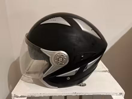 Photo of free Helmet (Battersea) #3
