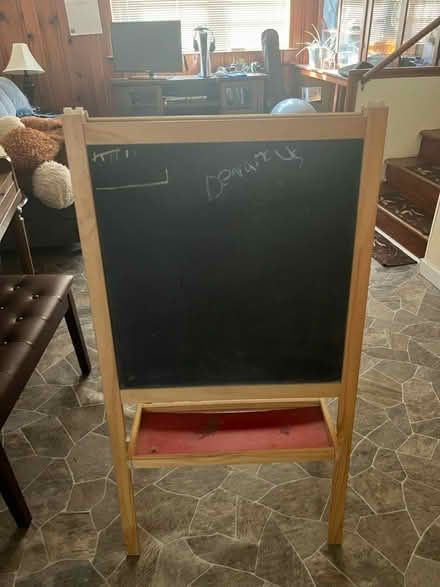 Photo of free Easel, portable shampoo bowl (Midtown Newport News) #3