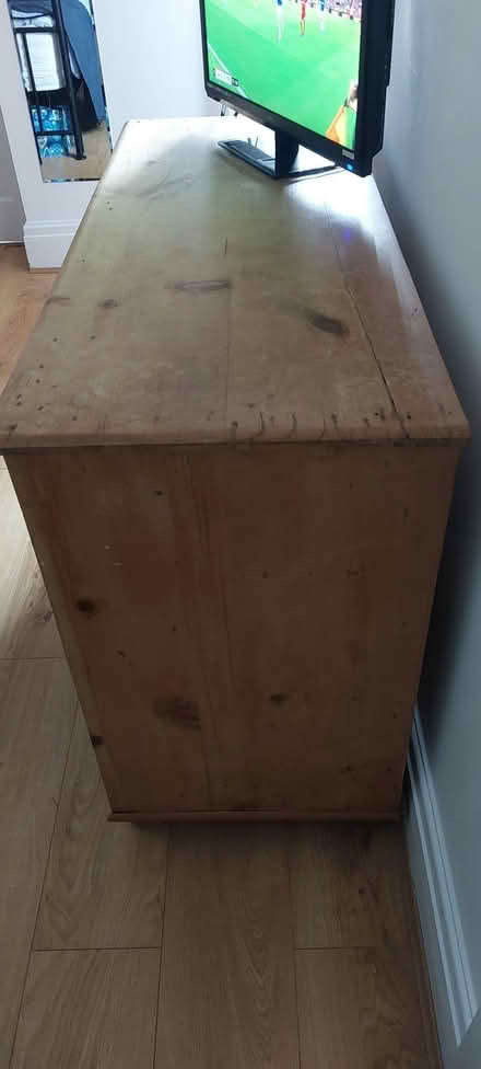 Photo of free Pine Chest of drawers. (Aigburth L17) #2