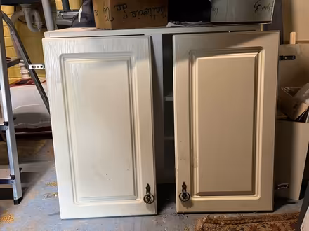 Photo of free Old kitchen wall cupboard (RG40 Wokingham) #2
