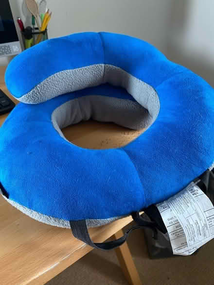 Photo of free Travel Neck Pillow (Surbiton KT6) #1