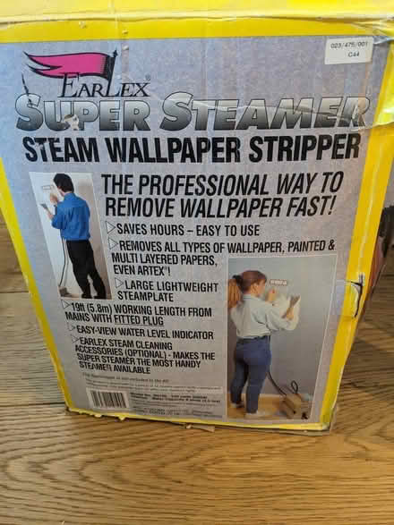 Photo of free Steam Wallpaper Stripper (Holt Park LS16) #2