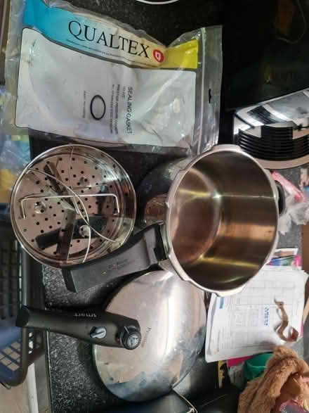 Photo of free Pressure Cooker (Warden Hill GL51) #1