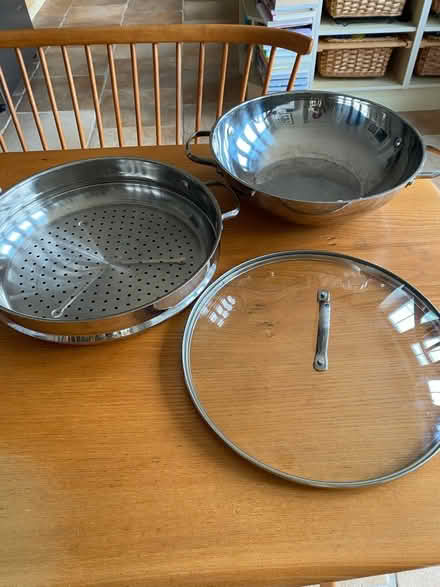 Photo of free Wok/pan with steamer and lid (Surbiton KT6) #4
