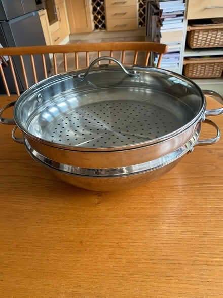 Photo of free Wok/pan with steamer and lid (Surbiton KT6) #2