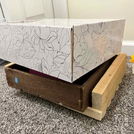 Photo of free Boxes (Belleville) #1