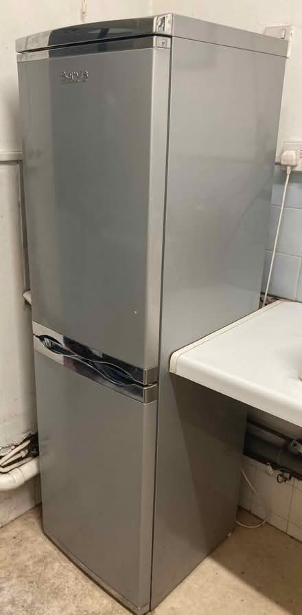 Photo of free Fridge freezer (Wandsworth Common SW12) #4