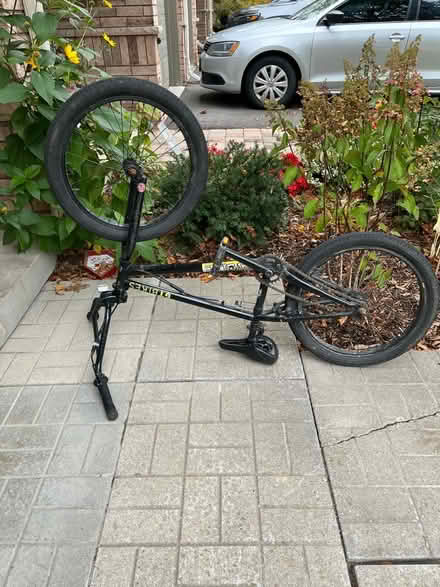 Photo of free BMX (QEW and Third Line) #1