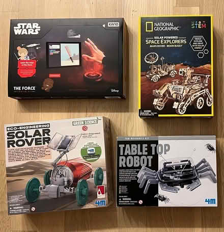 Photo of free STEM toys (Union Square) #1