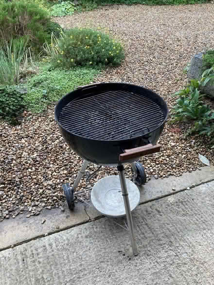 Photo of free Weber charcoal BBQ (Horton-cum-Studley OX33) #1