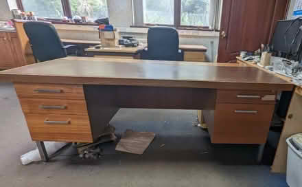 Photo of free Desk (Bethesda LL57) #1
