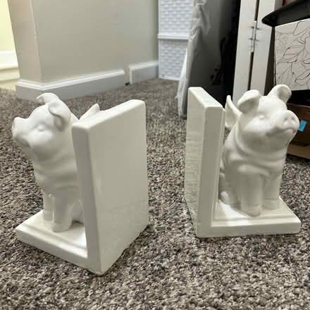 Photo of free Pig bookends (Belleville) #2
