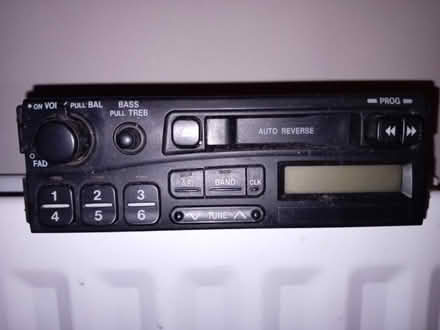 Photo of free old car radio (Trinity EH5) #2