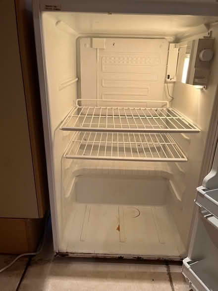 Photo of free Undercounter fridge (Tring HP23) #4